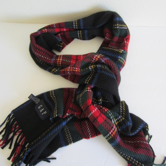 GAP Scraf Men's Tartan Plaid  Black/Red 100% Wool Made in Italy Cozy Comfort‎ - Picture 4 of 12